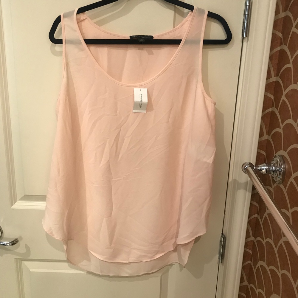 Banana republic pale pink top